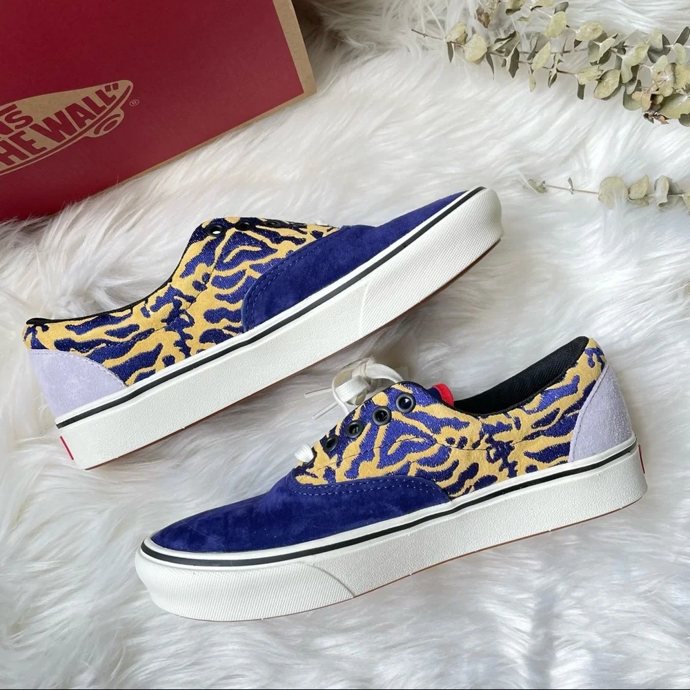 Vans ComfyCush Era Bugs Blueprint W8.5 VN0A3WM9WWG NIB